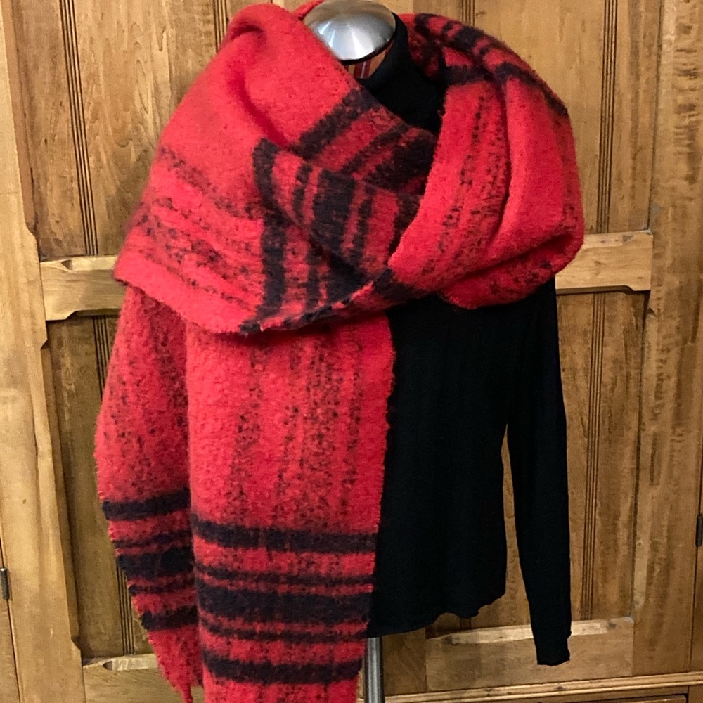 NWT Banana Republic shawl